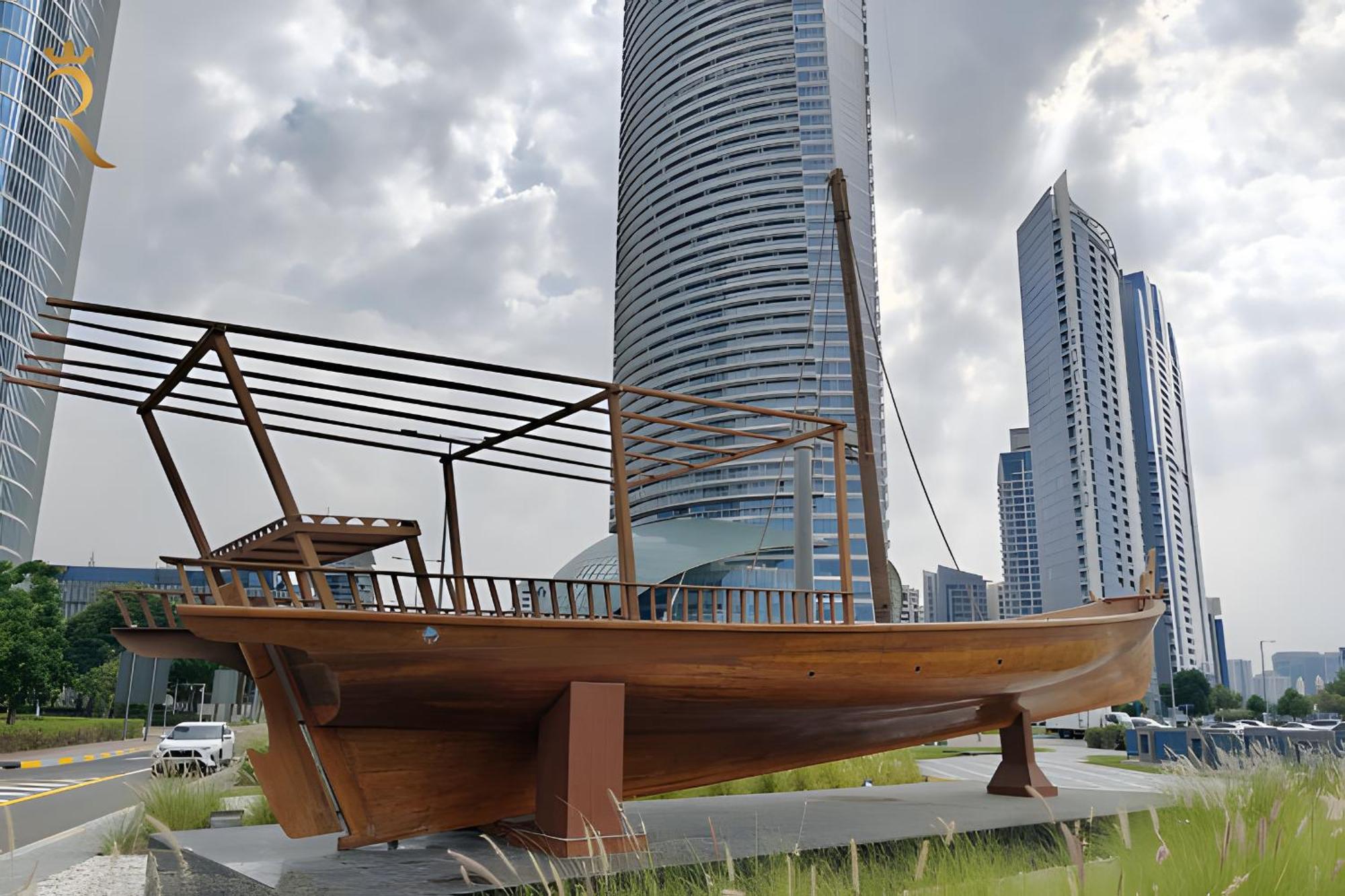Apartment Sophisticated 3br On Raha Corniche *