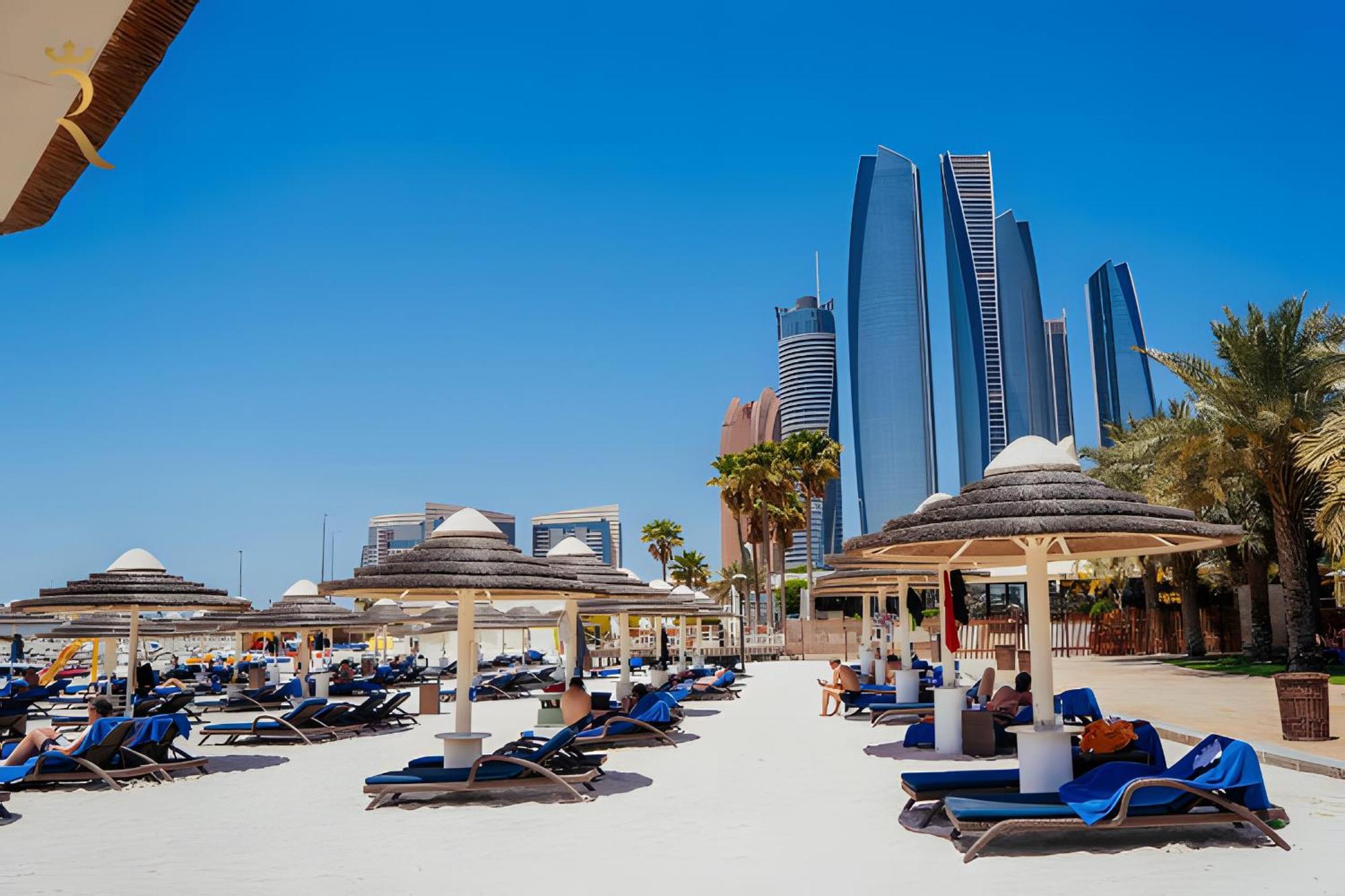 Apartment Sophisticated 3br On Raha Corniche
